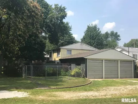 537 S Dudley Ter, Macomb, IL 61455 photo 3