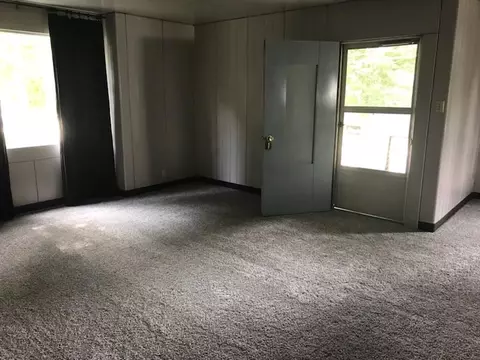 537 S Dudley Ter, Macomb, IL 61455 photo 4