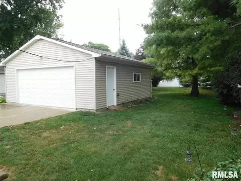 604 E Washington St, Morton, IL 61550 photo 13