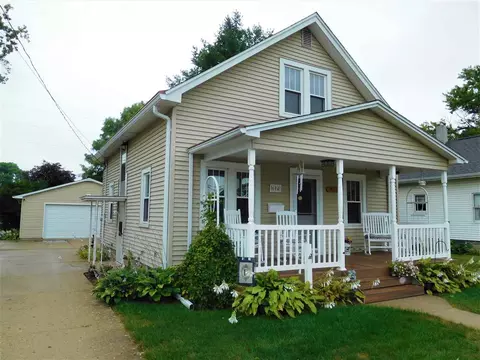 604 E Washington St, Morton, IL 61550 photo 1