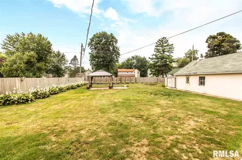 107 N 2nd St, Dunlap, IL 61525 photo 33