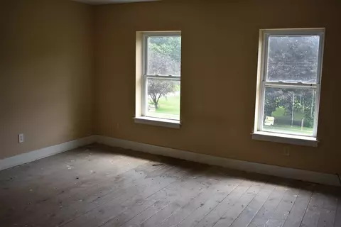 611 S Cedar St, Delavan, IL 61734 photo 22