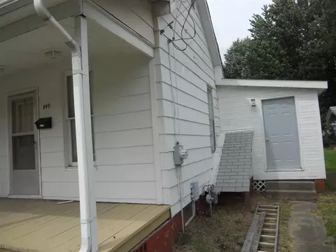 849 Elm, Canton, IL 61520 photo 17