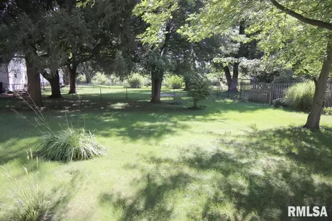 202 E Pine St, Metamora, IL 61548 photo 29
