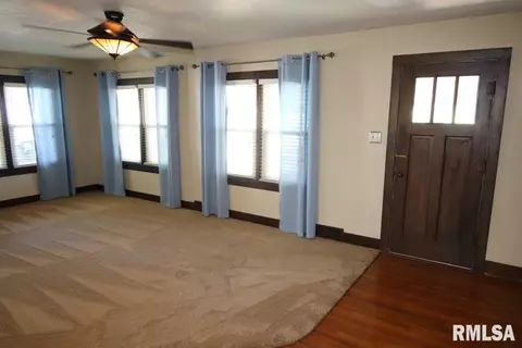 202 E Pine St, Metamora, IL 61548 photo 3