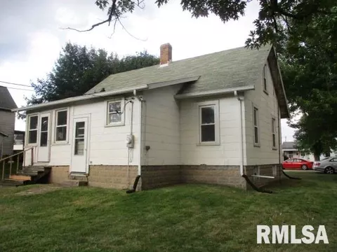 412 N Walnut St, Minonk, IL 61760 photo 3