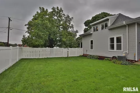 201 E Madison, Morton, IL 61550 photo 34