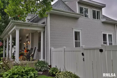 201 E Madison, Morton, IL 61550 photo 32