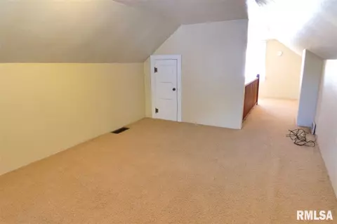 112 W Pine St, Metamora, IL 61548 photo 14