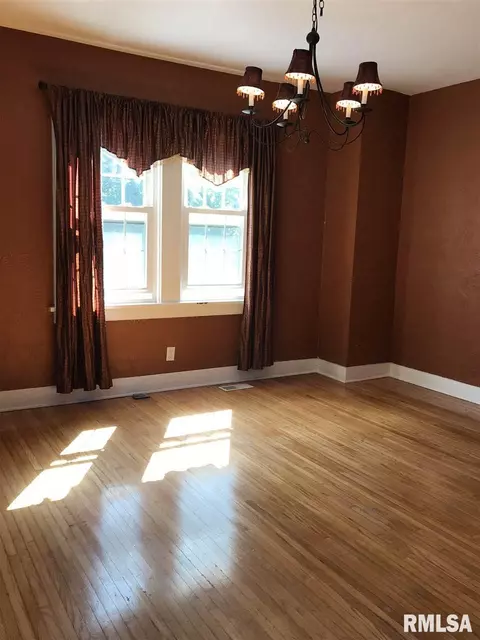 30 Laurel, Canton, IL 61520 photo 6