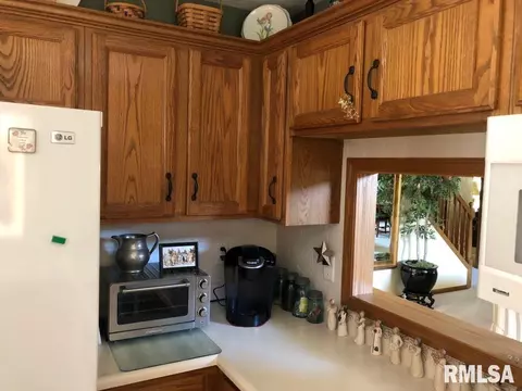 1 Heather Ct, Washington, IL 61571 photo 7