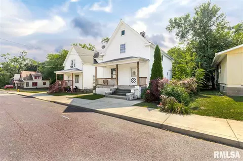 810 E Behrends, Peoria, IL 61603 photo 34