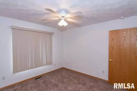 201 Easy, Washington, IL 61571 photo 28