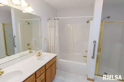 201 Easy, Washington, IL 61571 photo 26