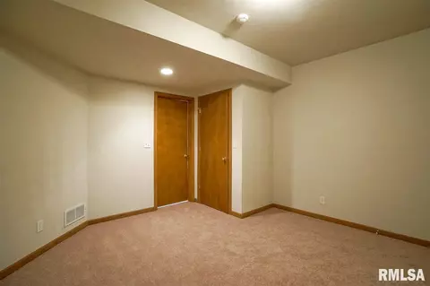 7703 W Thorngate Dr, Mapleton, IL 61547 photo 34