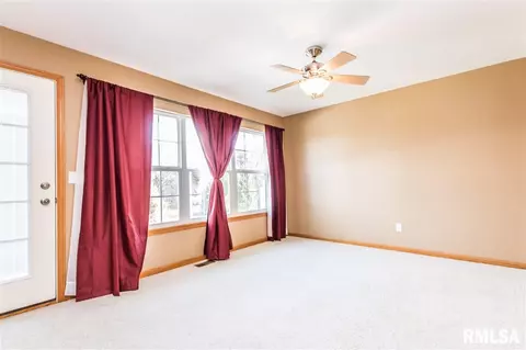 103 Marvin Ct, Germantown Hills, IL 61548 photo 14