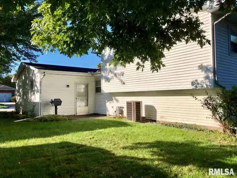 724 E Franklin St, Macomb, IL 61455 photo 23