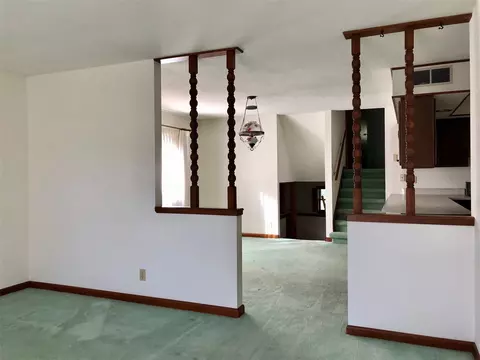 724 E Franklin St, Macomb, IL 61455 photo 5