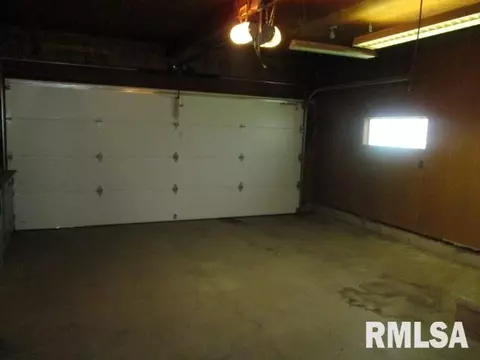 1409 Fairview St, Peoria, IL 61615 photo 13