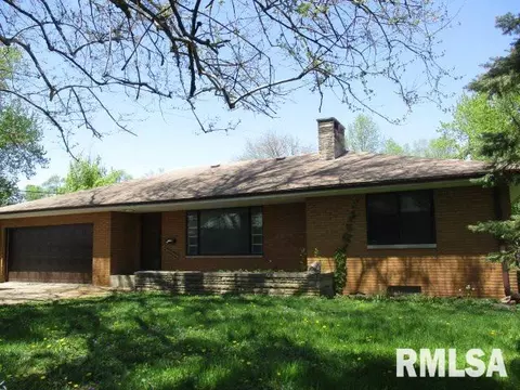 1409 Fairview St, Peoria, IL 61615 photo 1