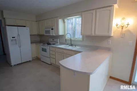 10431 W Prince Valiant Ct, Mapleton, IL 61547 photo 13