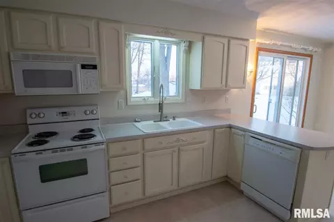 10431 W Prince Valiant Ct, Mapleton, IL 61547 photo 15