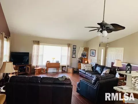 1201 Grand, Macomb, IL 61455 photo 12