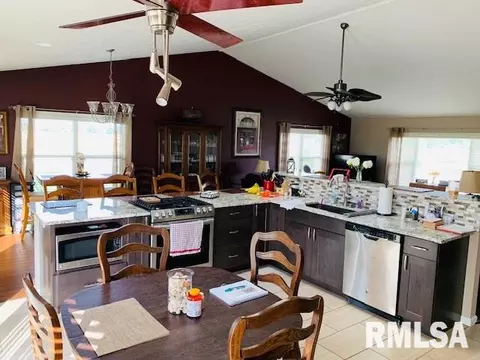 1201 Grand, Macomb, IL 61455 photo 8