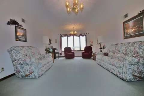 307 1st St, Congerville, IL 61729 photo 9