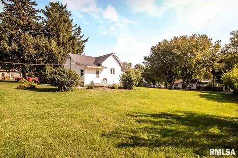 208 E Lincoln St, Roanoke, IL 61561 photo 24