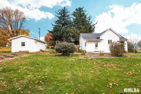208 E Lincoln St, Roanoke, IL 61561 photo 29