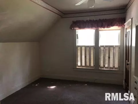 310 E 5th St, Gridley, IL 61744 photo 20