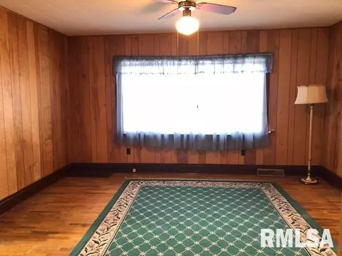 310 E 5th St, Gridley, IL 61744 photo 26