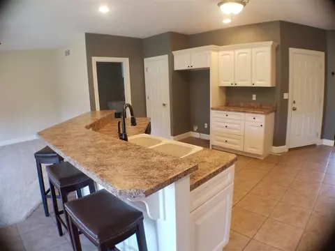 3309 S Thorncrest Ct, Mapleton, IL 61547 photo 12