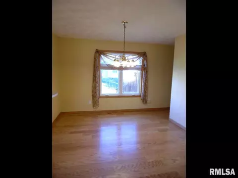 111 Easy St, Washington, IL 61571 photo 12