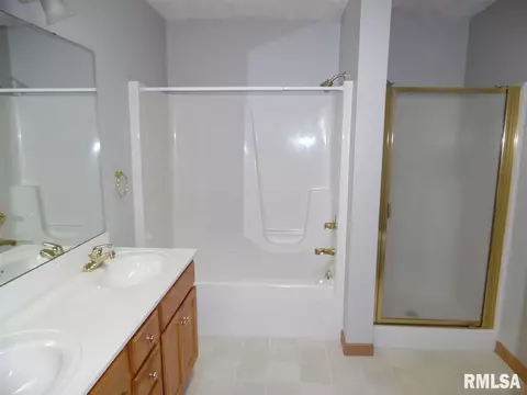 111 Easy St, Washington, IL 61571 photo 28