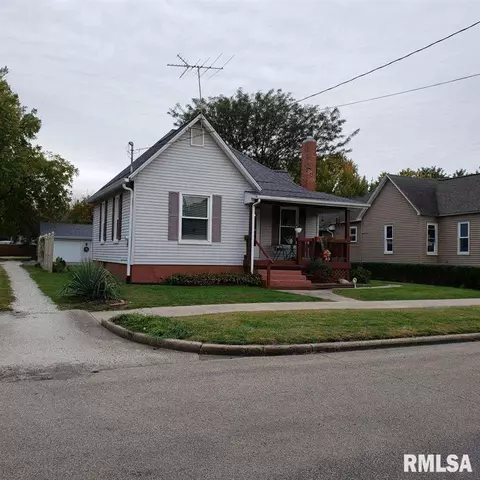 936 Elm St, Canton, IL 61520 photo 32