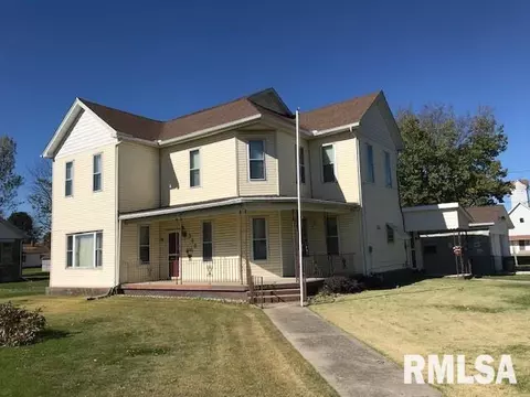 200 W Gilman, Secor, IL 61771 photo 25