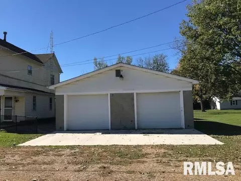 200 W Gilman, Secor, IL 61771 photo 24