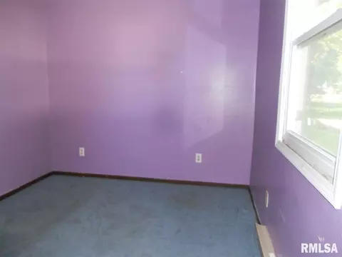 1613 E Murray St, Macomb, IL 61455 photo 3