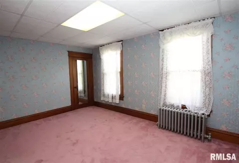 207 N 5th St, Dunlap, IL 61525 photo 26