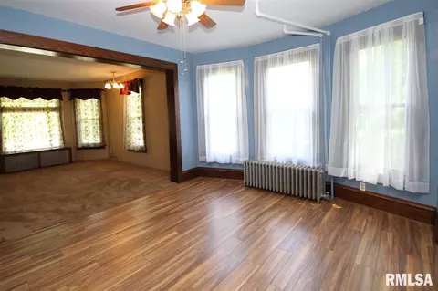 207 N 5th St, Dunlap, IL 61525 photo 13