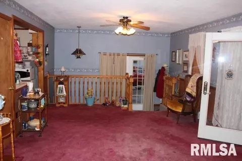 1094 E Ash, Canton, IL 61520 photo 15