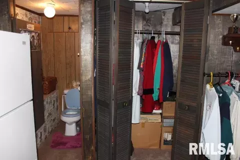 1094 E Ash, Canton, IL 61520 photo 20