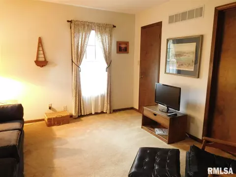 75 Waldheim Rd, Morton, IL 61550 photo 13