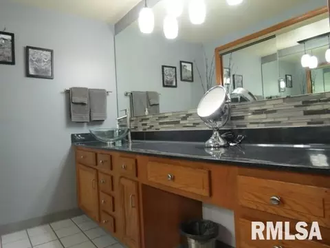 8128 N Kickapoo Edwards Rd, Edwards, IL 61528 photo 21