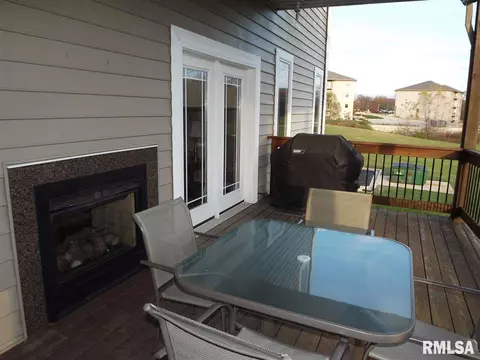 114 Eagle Ridge Rdg, Washington, IL 61571 photo 10