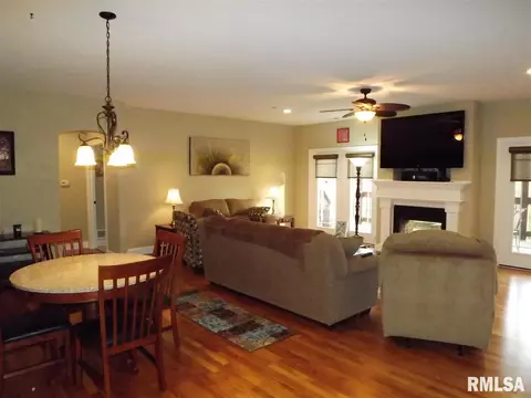 114 Eagle Ridge Rdg, Washington, IL 61571 photo 7
