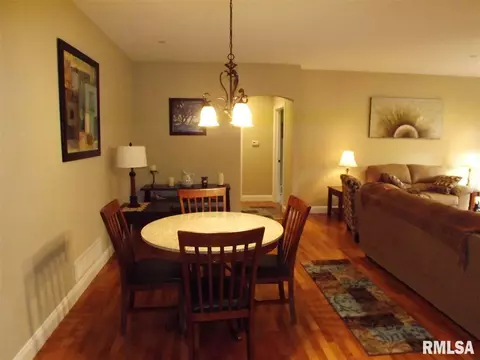 114 Eagle Ridge Rdg, Washington, IL 61571 photo 6