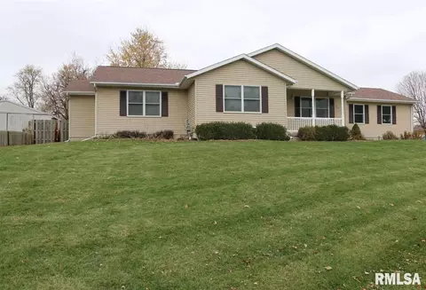 730 N 12th Ave, Canton, IL 61520 photo 1